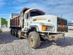 1999 Mack Cl700 Dump Truck, auction photograph