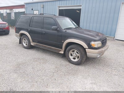 2000 Ford Explorer Eddie Bauer, IAA US lot 46212964: auction vehicle photo