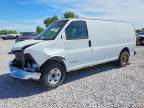 2004 Gmc Savana G2500, Copart US lot 56025996: photo 1, Front End
