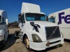 2006 Volvo Vnl Semi Truck, auction photograph