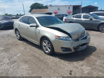 2010 Lincoln Mks, IAA US lot 46131218: auction vehicle photo