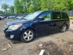 2010 Volkswagen Routan SE, auction photograph