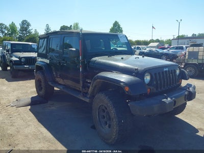 2012 Jeep Wrangler Unlimited Sahara, IAA US lot 44877746: auction vehicle photo