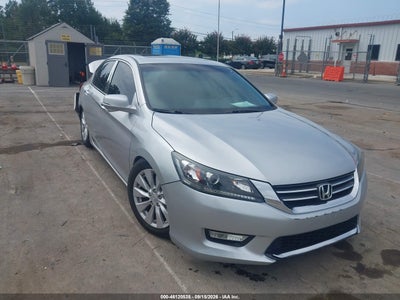 2013 Honda Accord EX, IAA US lot 46120535: auction vehicle photo