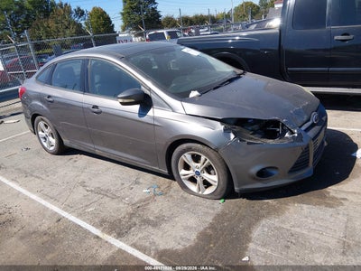 2014 Ford Focus SE, IAA US lot 46171026: auction vehicle photo