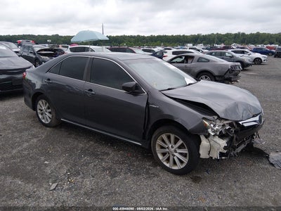 2014 Toyota Camry Hybrid Xle, IAA US lot 45948090: auction vehicle photo