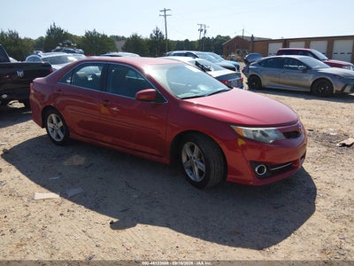2014 Toyota Camry SE, IAA US lot 46123586: auction vehicle photo
