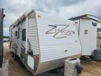 2015 Crossroads Zinger Camper, auction photograph