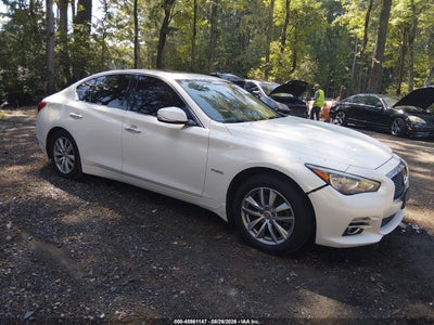 2015 Infiniti Q50 Hybrid Premium, IAA US lot 45961147: auction vehicle photo