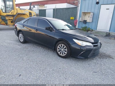 2015 Toyota Camry LE, IAA US lot 46017590: auction vehicle photo
