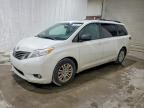 2015 Toyota Sienna Xle 8-Passenger, auction photograph
