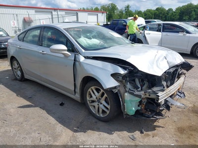 2016 Ford Fusion SE, IAA US lot 45467529: auction vehicle photo