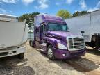 2016 Freightliner Cascadia Semi Truck, auction photograph