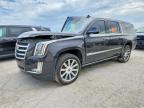 2017 Cadillac Escalade Esv Premium Luxury, auction photograph