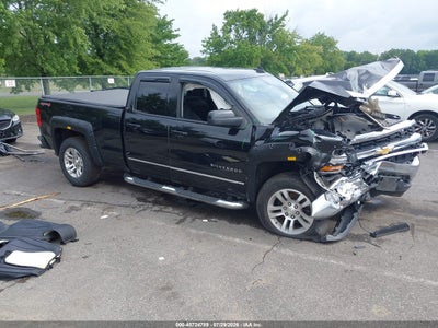 2017 Chevrolet Silverado 1500 LT, IAA US lot 45724789: auction vehicle photo