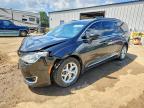 2017 Chrysler Pacifica Touring L, auction photograph