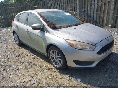 2017 Ford Focus SE, IAA US lot 46086368: auction vehicle photo