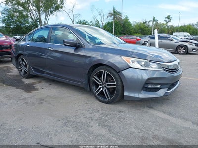 2017 Honda Accord Sport, IAA US lot 45916635: auction vehicle photo