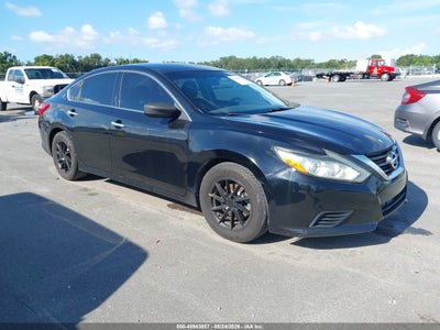 2017 Nissan Altima 2.5/2.5 S/2.5 Sl/2.5 Sr/2.5 Sv, IAA US lot 45943857: auction vehicle photo
