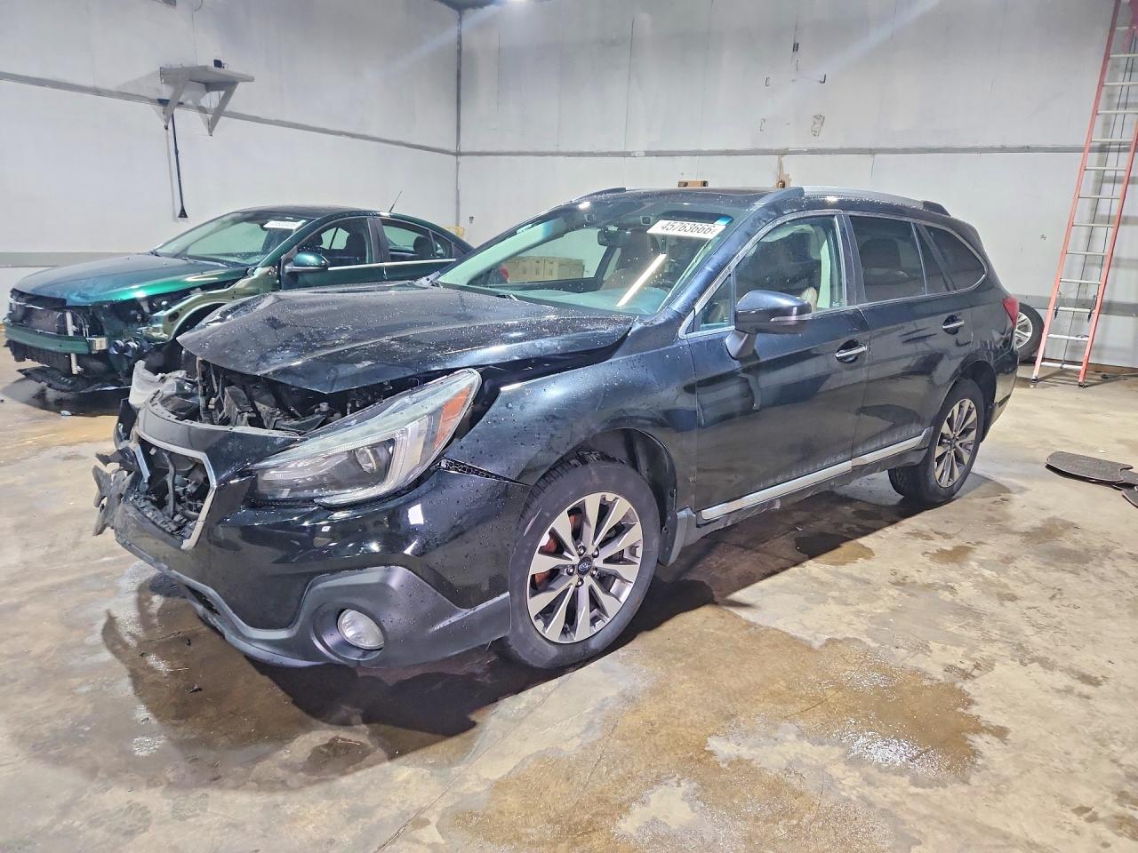 2018 Subaru Outback Touring, Copart US lot 45763666, VIN 4S4BSATC3J3201336: photo 1, Front End