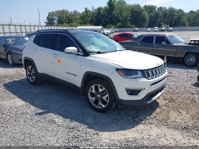 2019 Jeep Compass Limited FWD, IAA US lot 45926557: auction vehicle photo