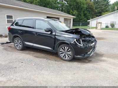 2019 Mitsubishi Outlander GT, IAA US lot 45868817: auction vehicle photo