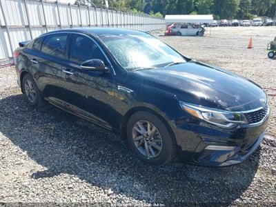 2020 Kia Optima LX, IAA US lot 45842019: auction vehicle photo