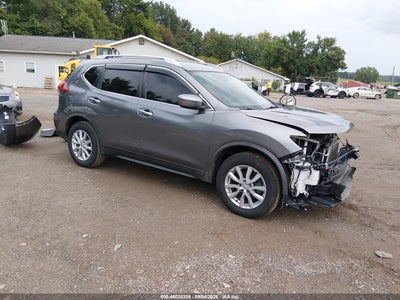 2020 Nissan Rogue Sv FWD, IAA US lot 46035359: auction vehicle photo