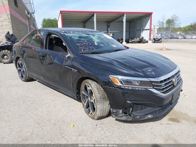 2021 Volkswagen Passat 2.0T R-Line, IAA US lot 45307504: auction vehicle photo