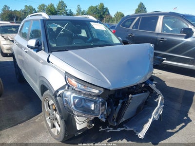 2023 Hyundai Venue Sel, IAA US lot 46073343: auction vehicle photo